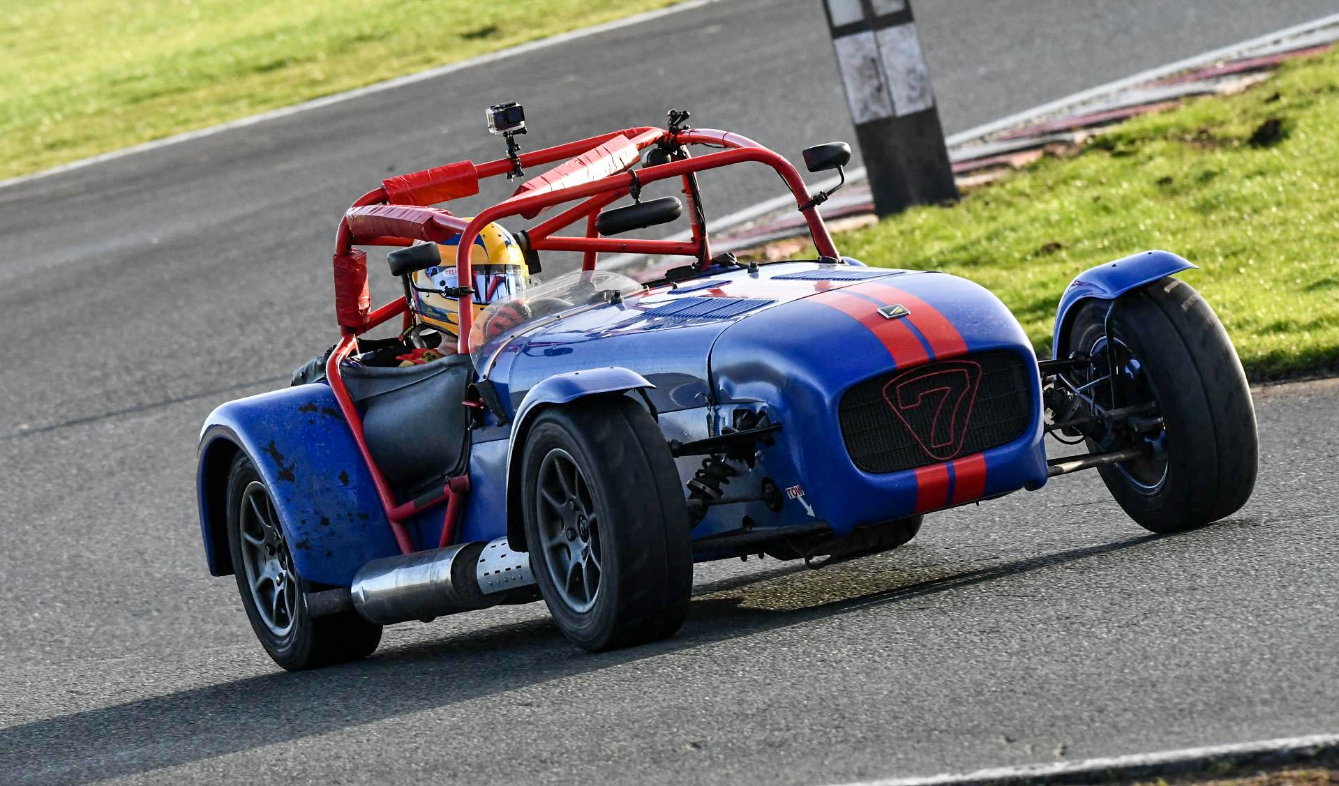 Caterham Race Driver Gears Up for EBC-Equipped Competitive Season