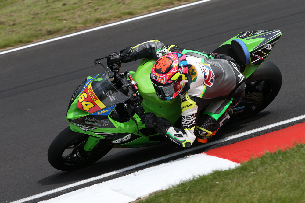 EBC-Equipped G&S Racing Riders Continue National Superstock Campaigns