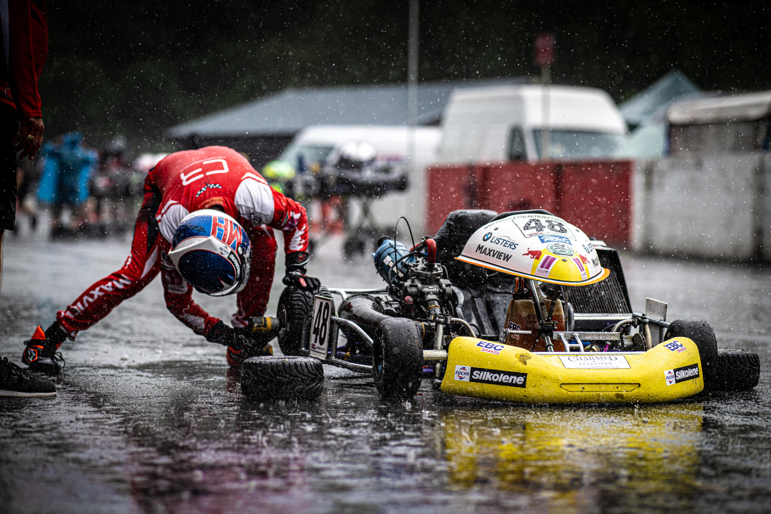EBC-Equipped Kart Racer Hudson Tackles Treacherous Conditions at Three Sisters