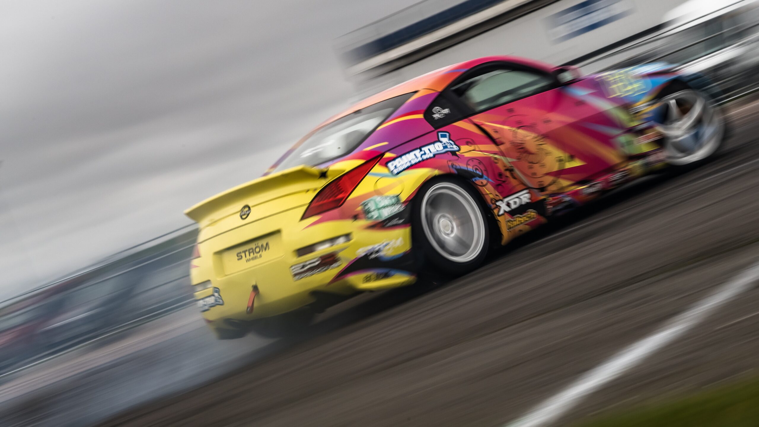 EBC-Equipped Drifter Enjoys Demo Runs at Santa Pod